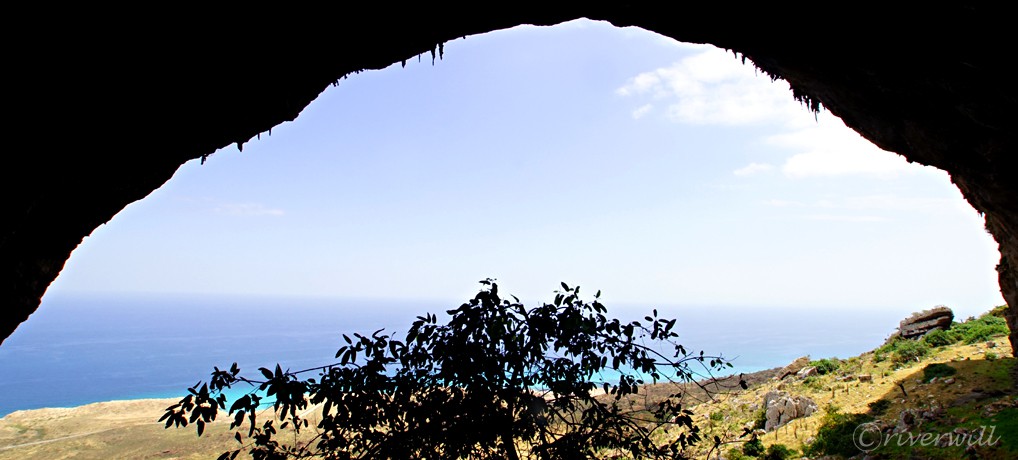 インド洋のガラパゴス！秘境ソコトラ島の旅～第7日目 ホック洞窟とアリヘル・ビーチ 前編 Socotora, Yemen
